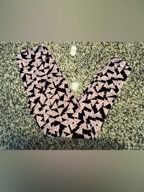 Black Leggings with Pink Paper Crane Print Luluroe